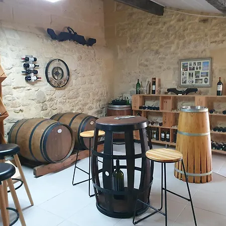 Hébergement de vacances Charmante Girondine Proche Saint-émilion